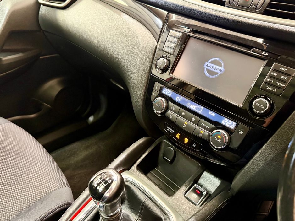 2017 Nissan Qashqai