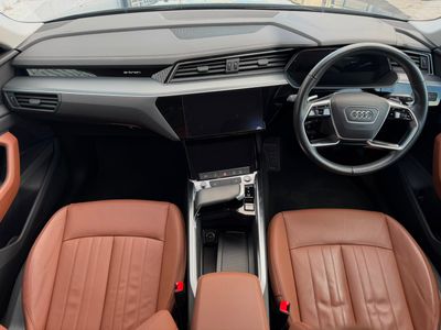 2022 Audi e-tron