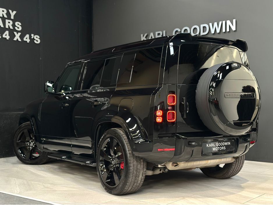 2025 Land Rover Defender