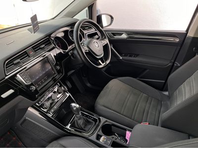 2016 Volkswagen Touran