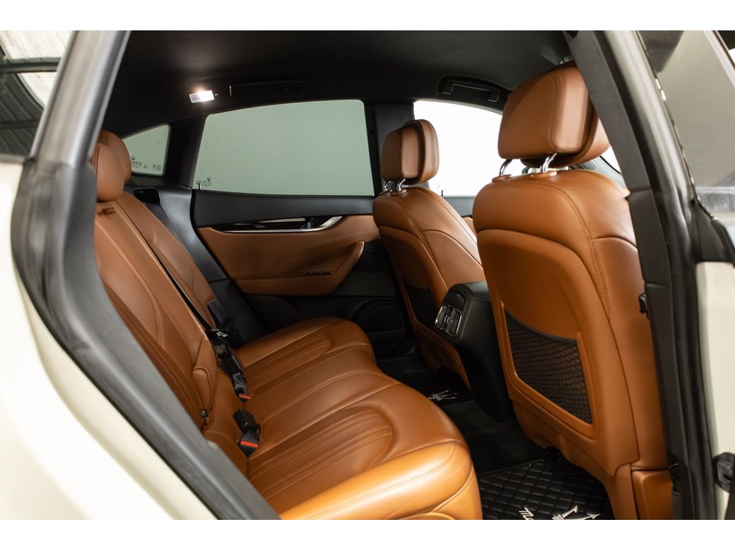 2020 Maserati Levante