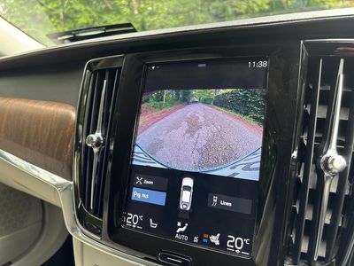 2021 Volvo S90
