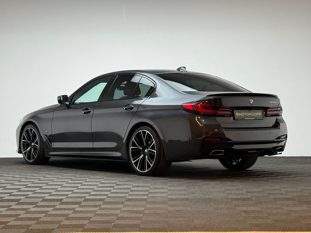 2021 BMW 5 Series