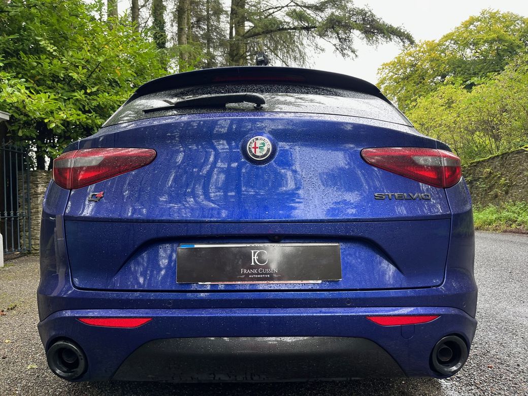 2021 Alfa Romeo Stelvio