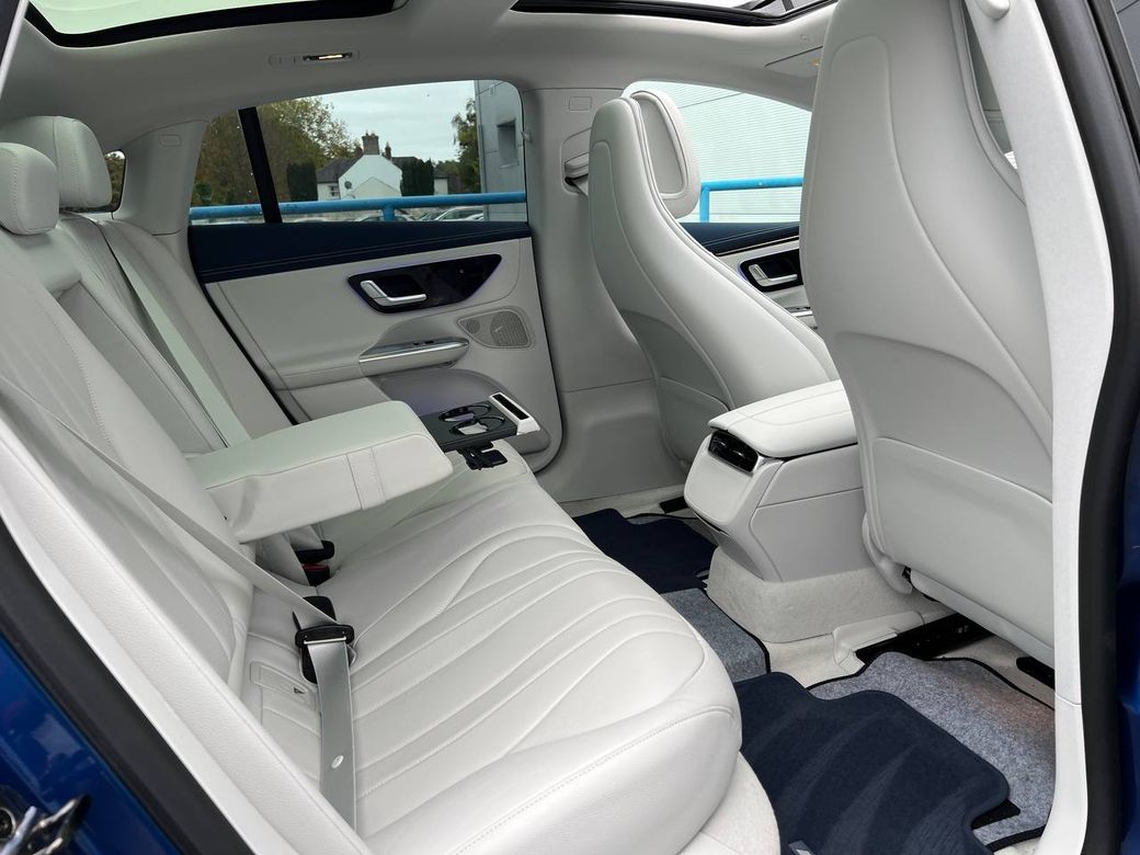 2022 Mercedes-Benz EQE