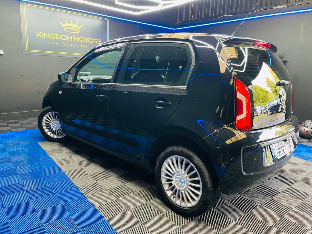 2013 Volkswagen up!
