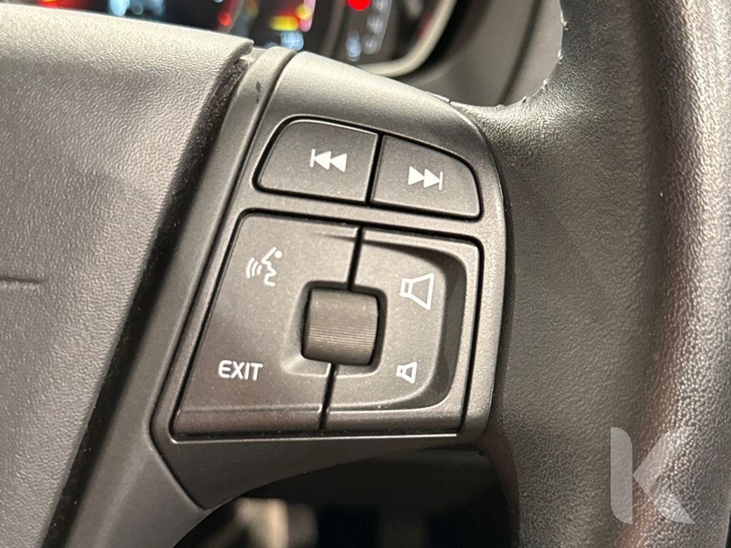 2019 Volvo V40