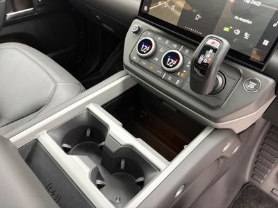 2026 Land Rover Defender