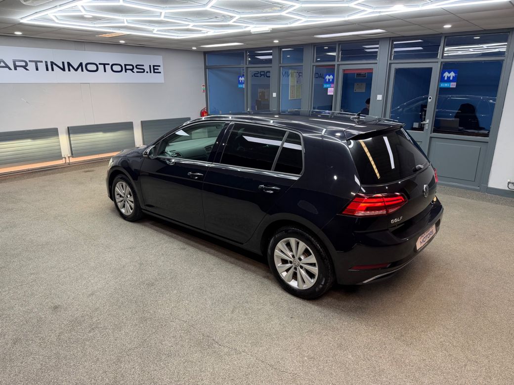 2017 Volkswagen Golf