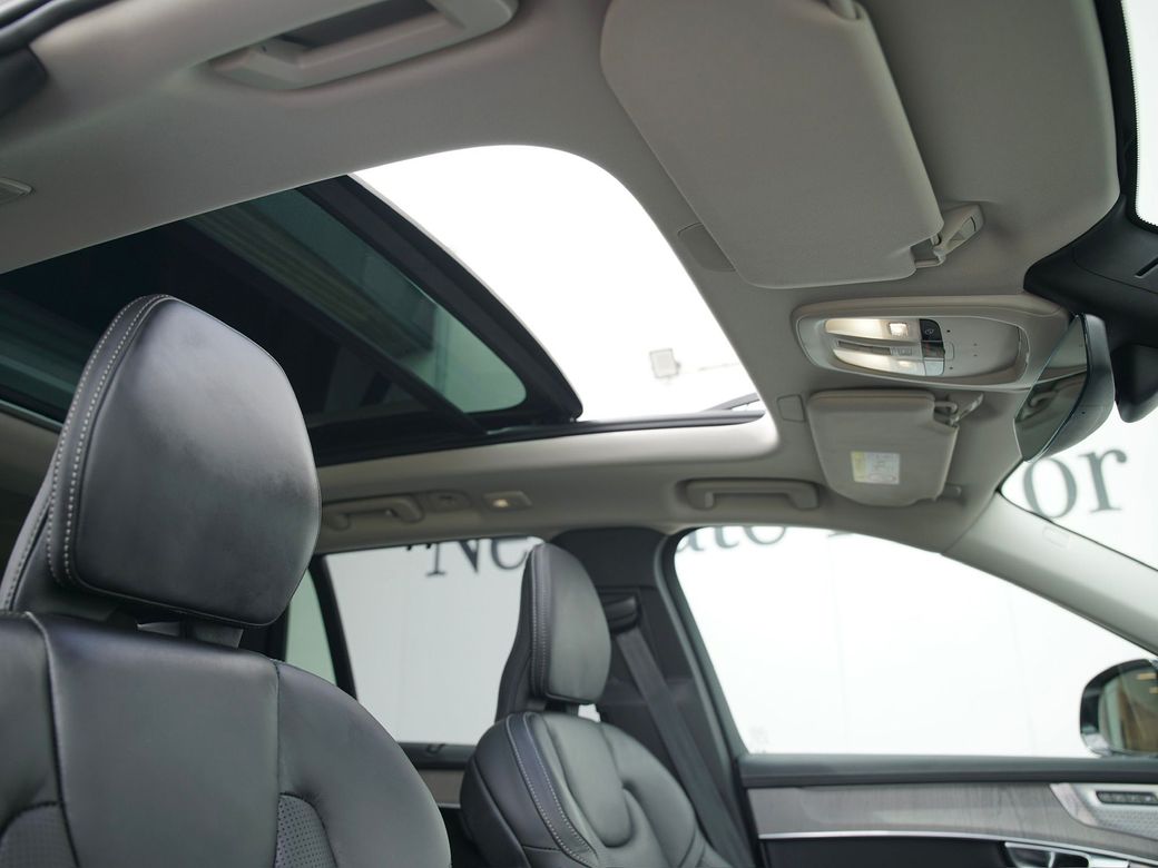 2025 Volvo XC90