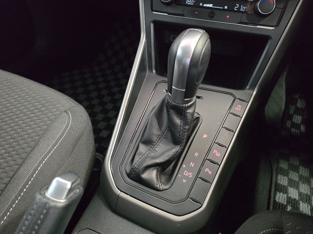 2018 Volkswagen Polo