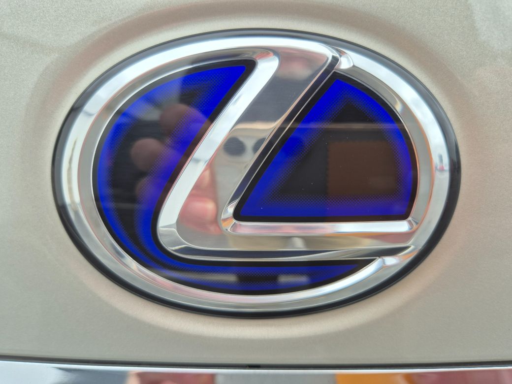 2021 Lexus ES 300h