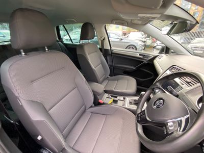 2017 Volkswagen Golf