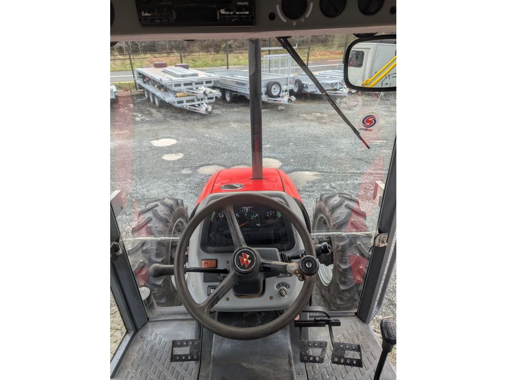 1998 Massey Ferguson 4245