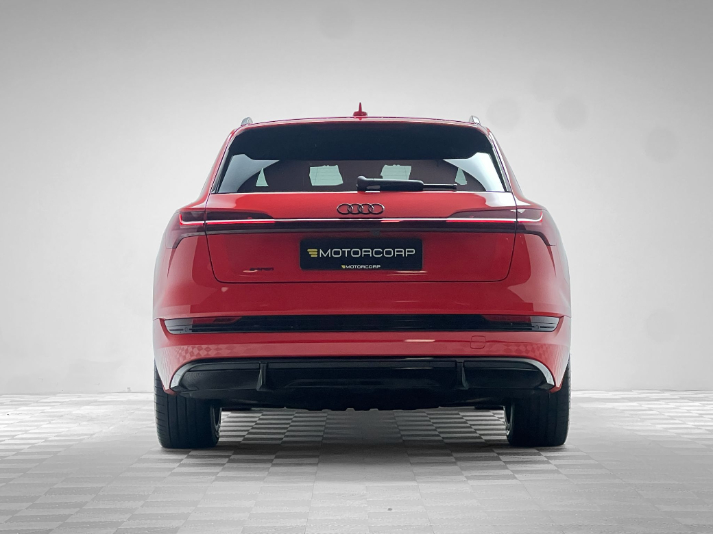 2022 Audi e-tron