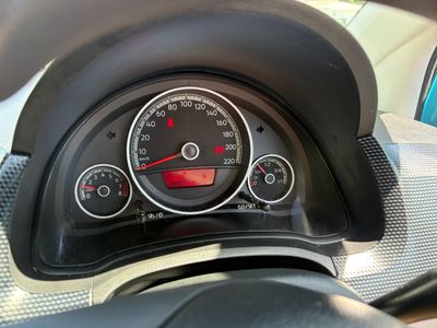 2018 Volkswagen up!