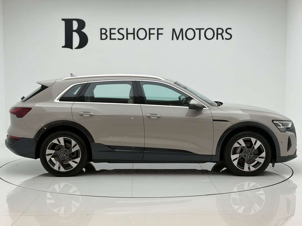 2024 Audi Q8 e-tron