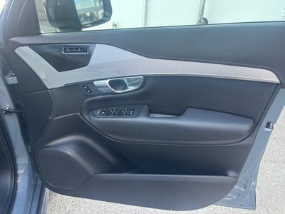 2023 Volvo XC90