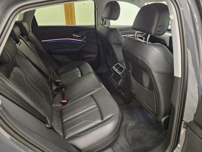 2024 Audi Q8