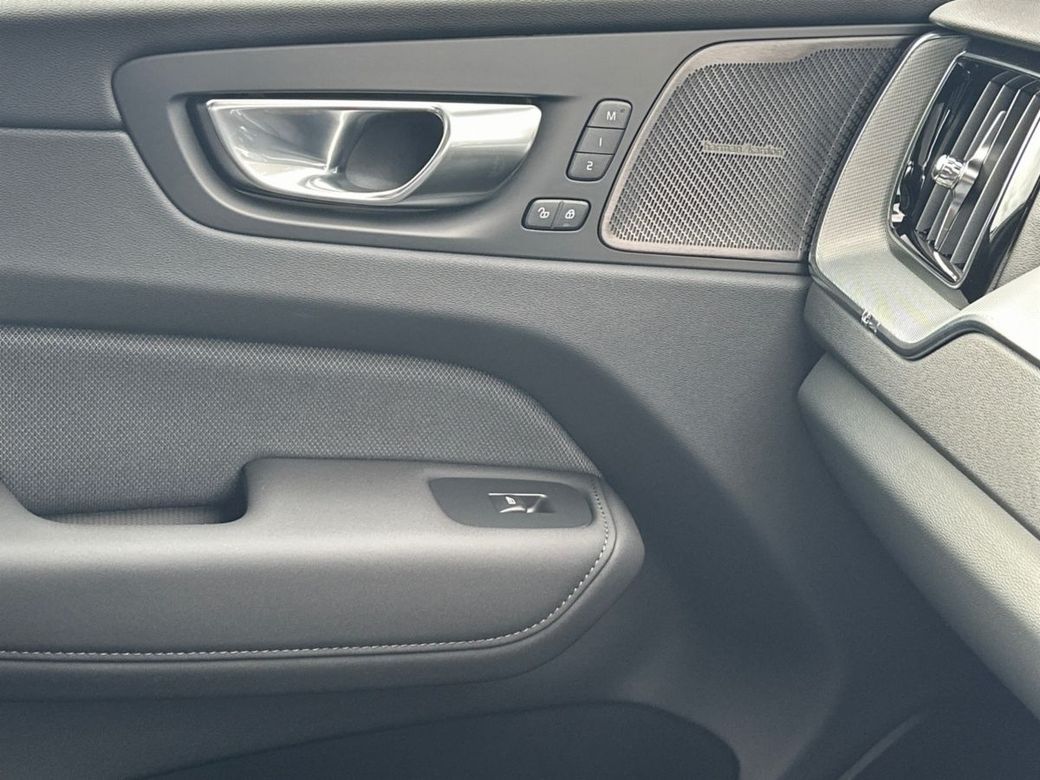2026 Volvo XC60