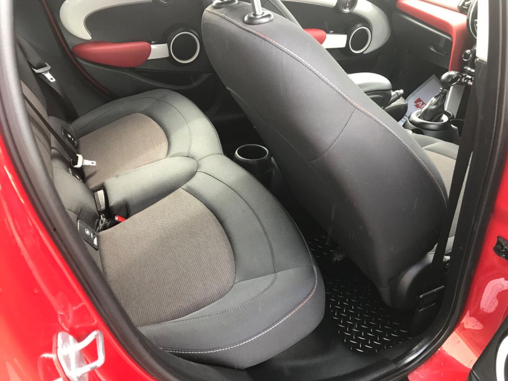 2017 Mini Cooper