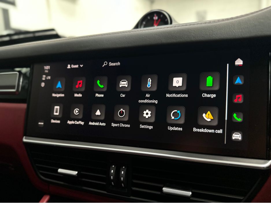 2023 Porsche Cayenne