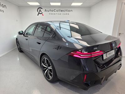 2025 BMW i5