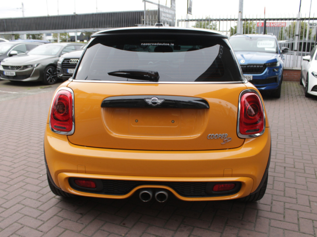 2016 Mini Cooper D