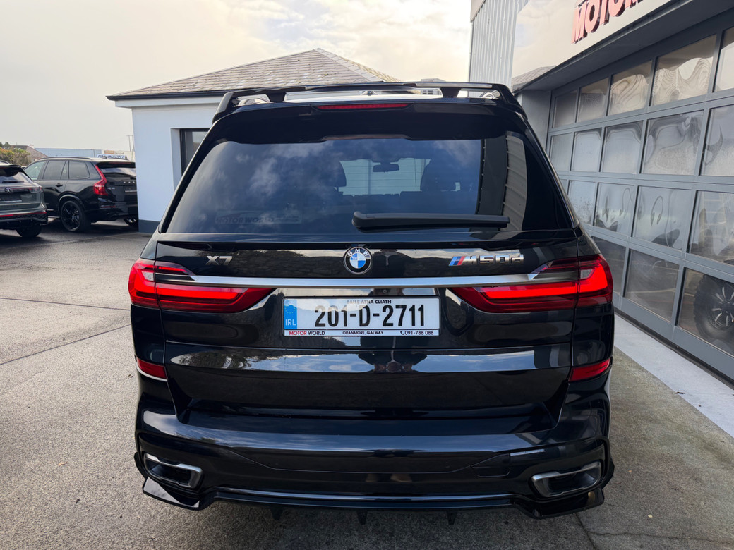 2020 BMW X7