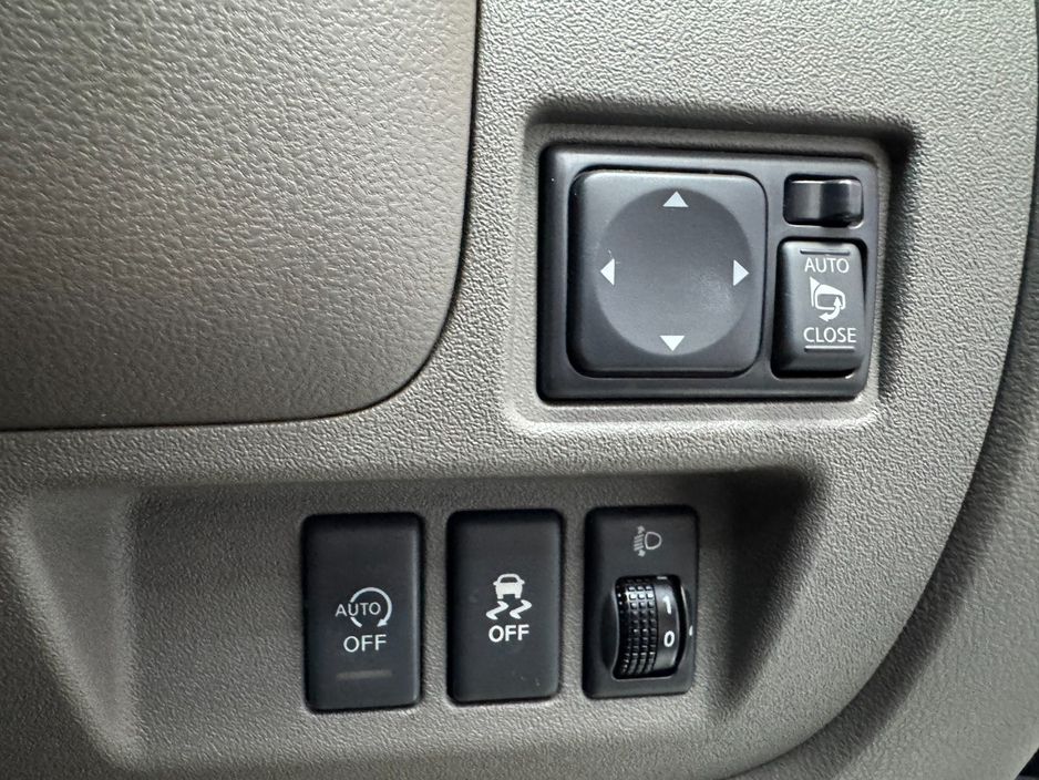 2016 Nissan March