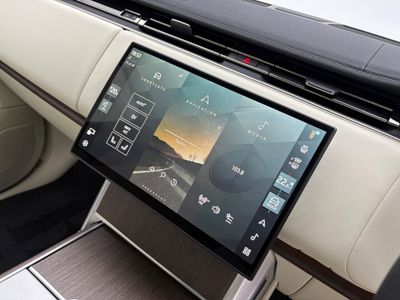 2025 Land Rover Range Rover