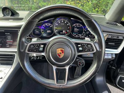 2019 Porsche Panamera