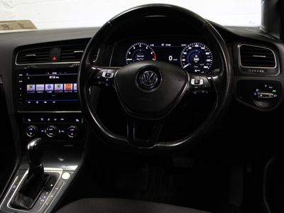 2019 Volkswagen Golf