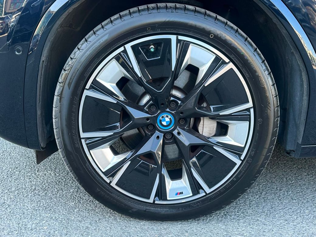 2022 BMW iX3