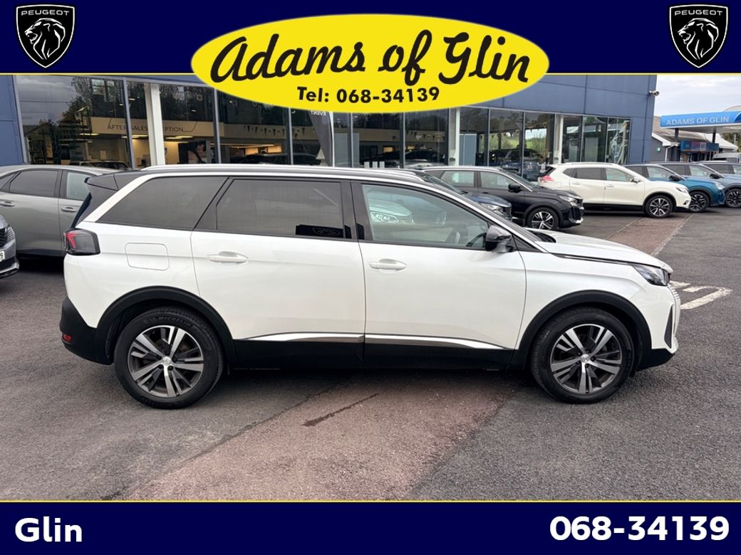 2024 Peugeot 5008