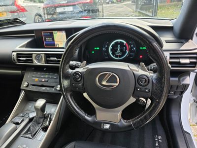 2016 Lexus IS