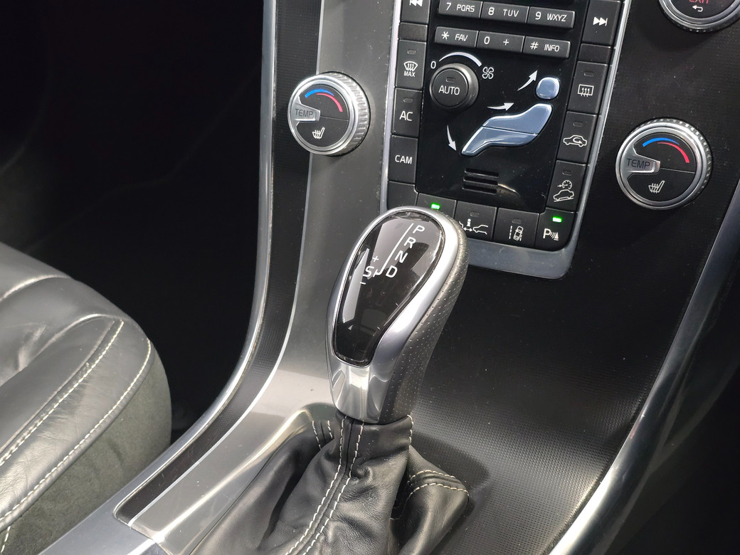 2015 Volvo XC60