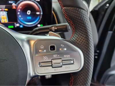 2023 Mercedes-Benz EQB