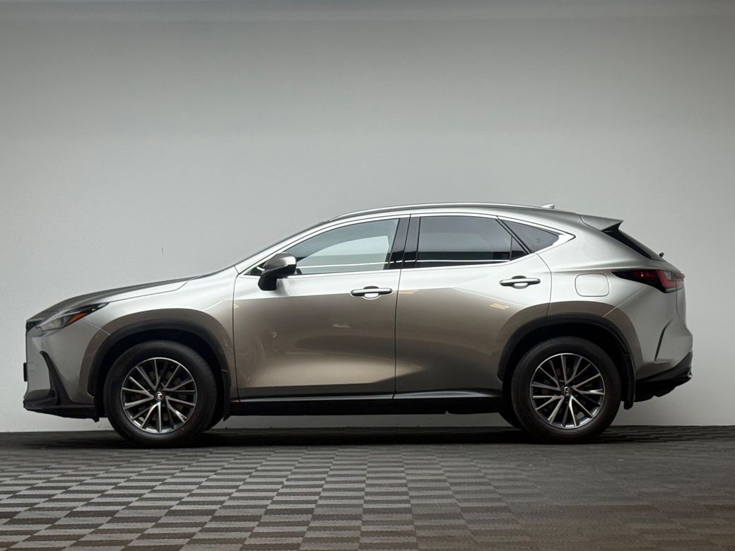 2023 Lexus NX 450H+