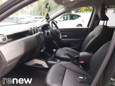 2022 Dacia Duster