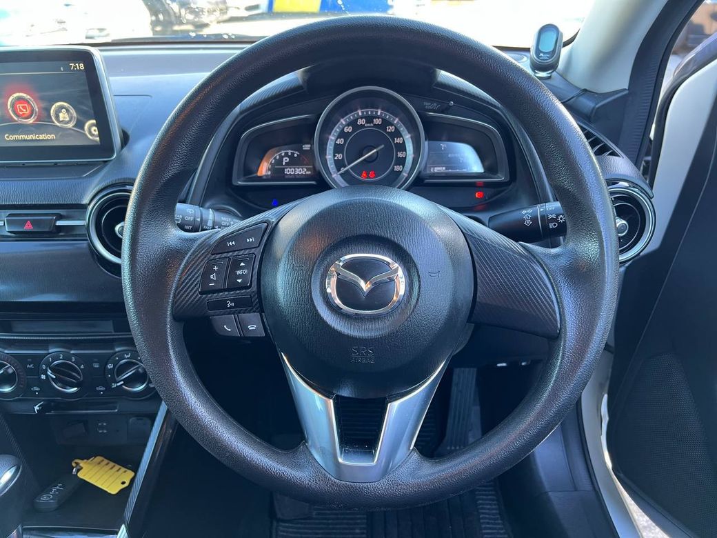 2016 Mazda Demio