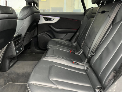 2022 Audi Q8