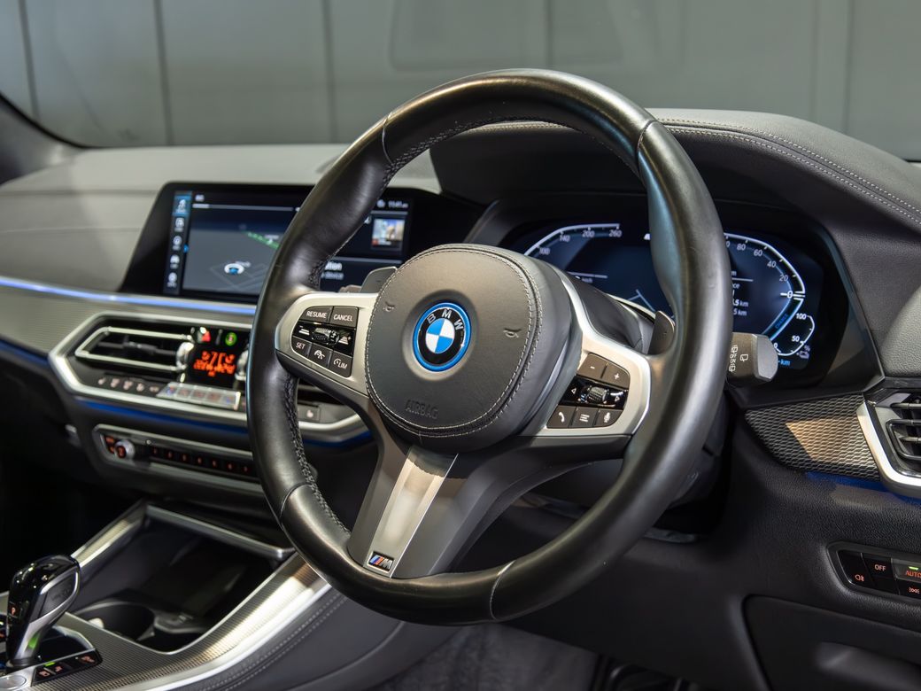 2022 BMW X5