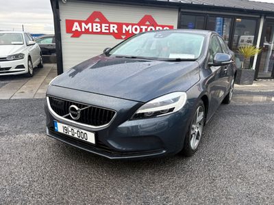2019 Volvo V40