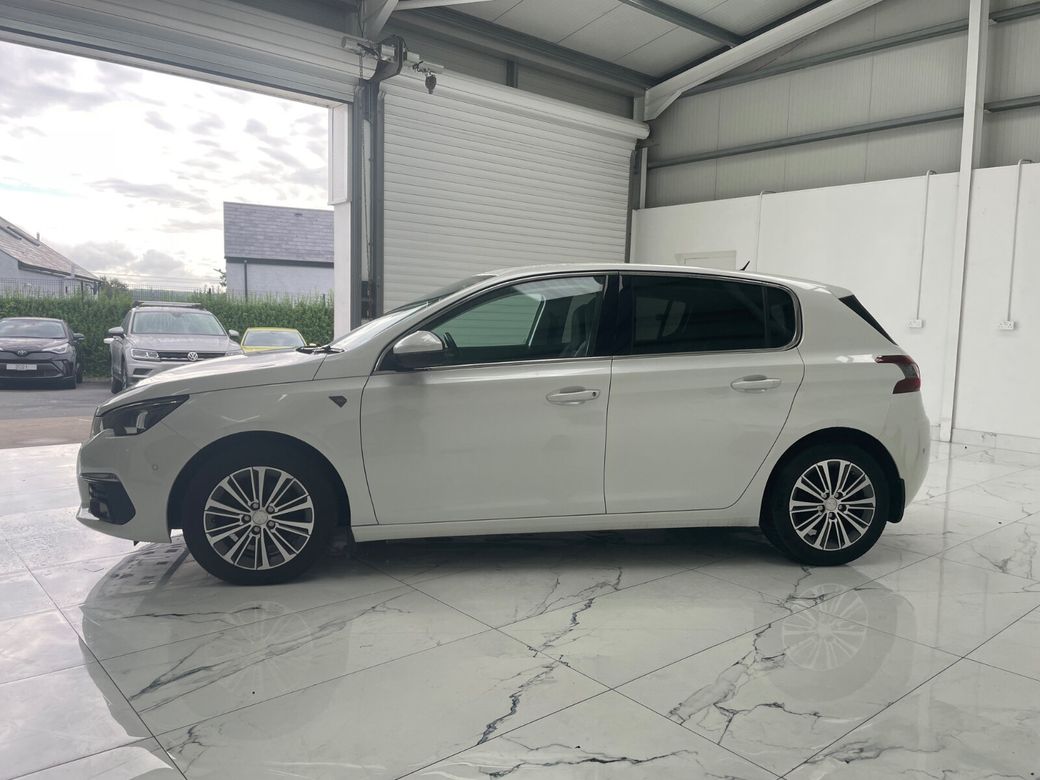 2021 Peugeot 308