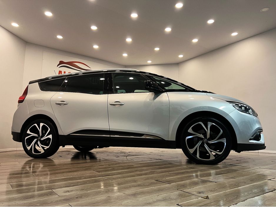 2019 Renault Grand Scenic