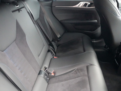 2023 BMW i4