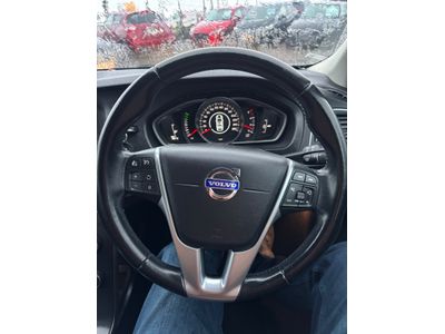2015 Volvo V40