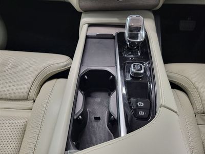 2023 Volvo XC90