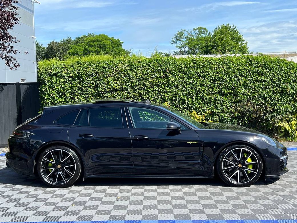 2019 Porsche Panamera